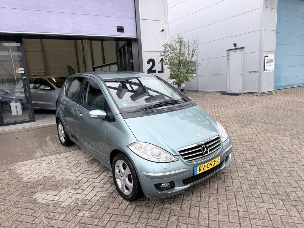 Mercedes-Benz A-klasse 170 Avantgarde AIRCO! CRUISE! XENON!, 15 km/l, Gebruikt, Zwart, 4 cilinders