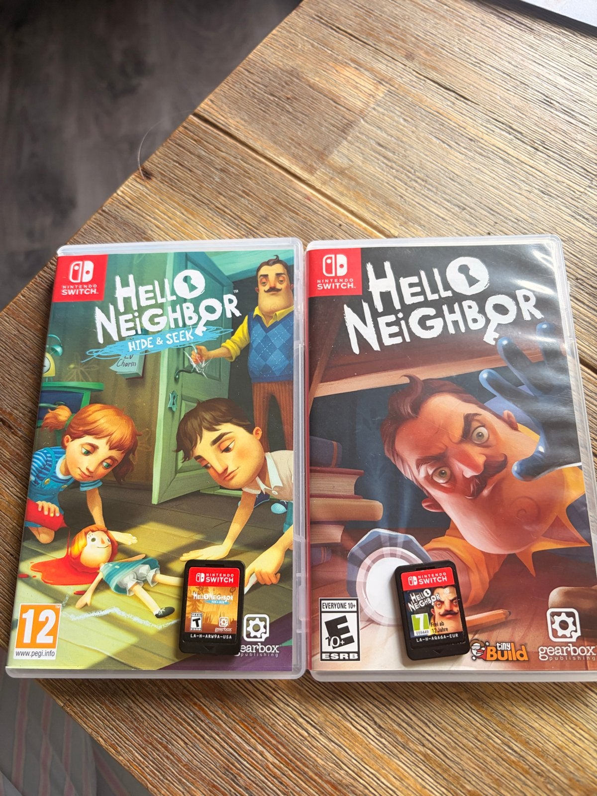 Hello Neighbor 1 & Hide & Seek - Nintendo Switch games, Ophalen of Verzenden, Gebruikt, Met games