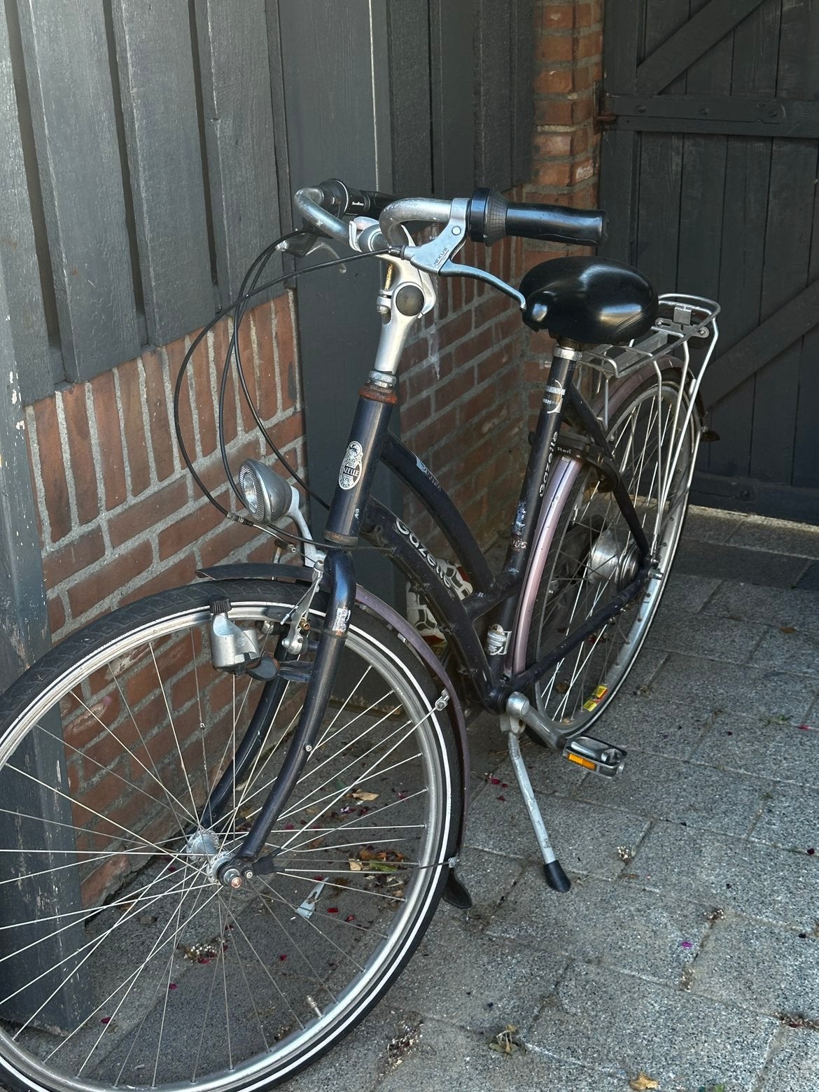 Gazelle fiets met versnellingen, volledig rijdend, Fietsen en Brommers, Fietsen | Dames | Damesfietsen, Ophalen, Gebruikt, Velgrem