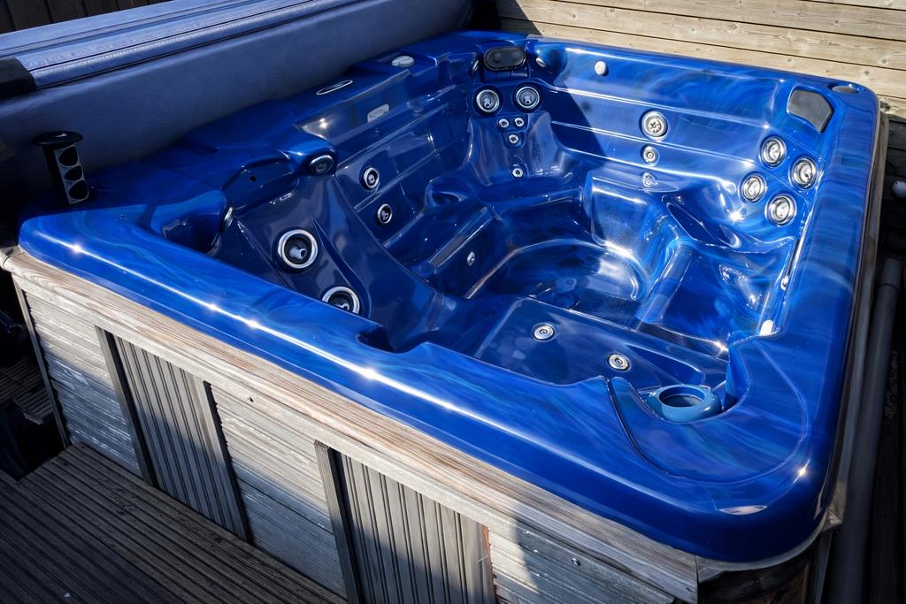 Jacuzzi Atlantis 5 persoons balboa, Ophalen of Verzenden, Zo goed als nieuw