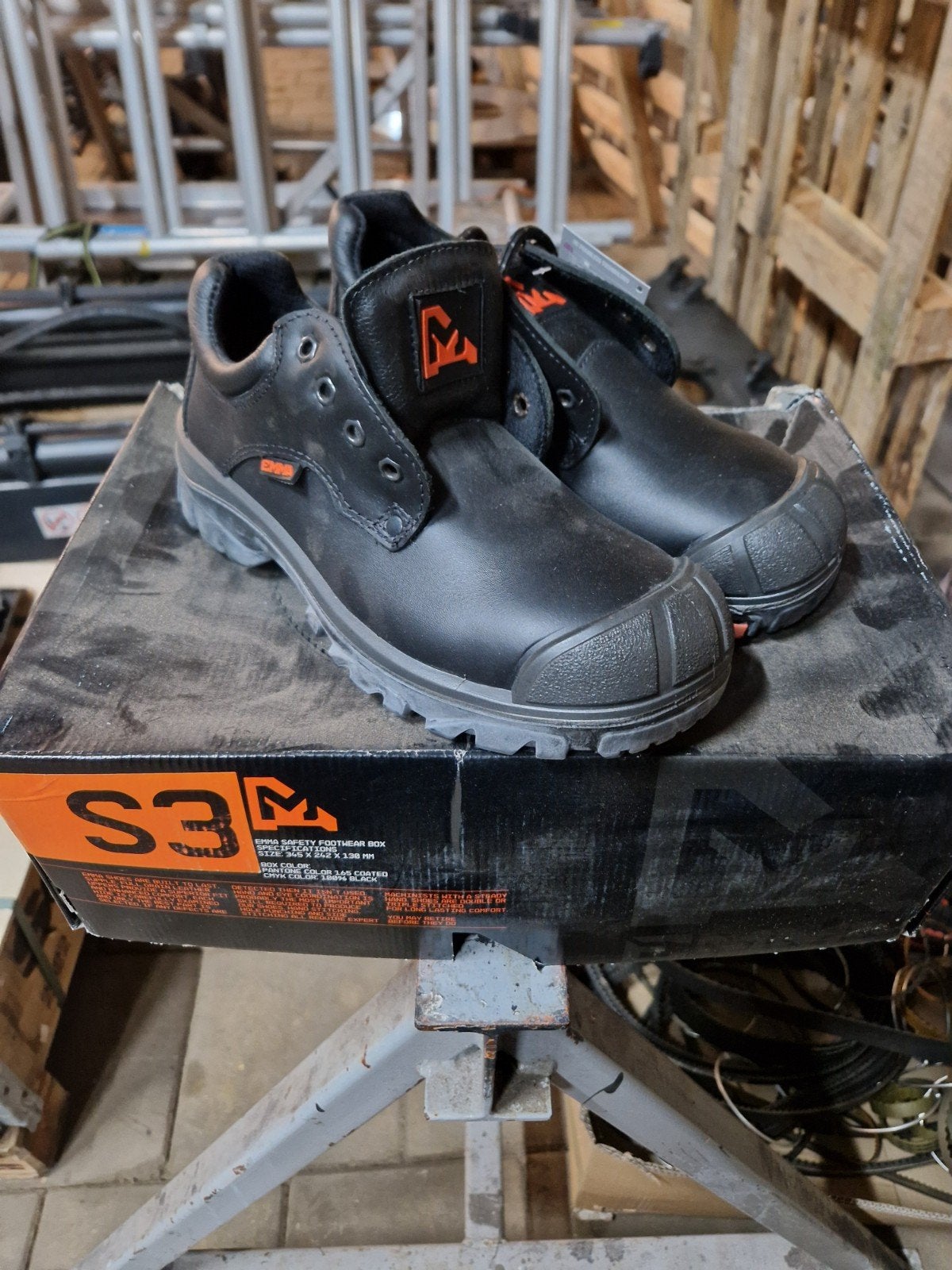 Emma Werkschoenen Maat 38 - S3 Veiligheidsschoenen, Ophalen of Verzenden, Nieuw