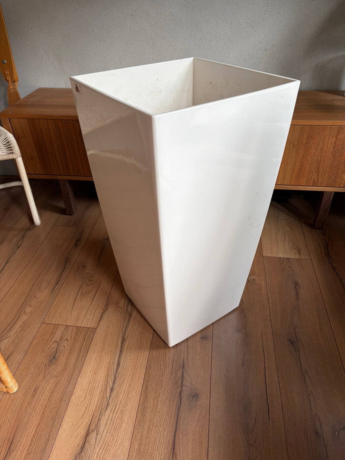 Lechuza Cubico sierpot 40x40x75 cm wit, Ophalen, Kunststof, Rond, Zo goed als nieuw