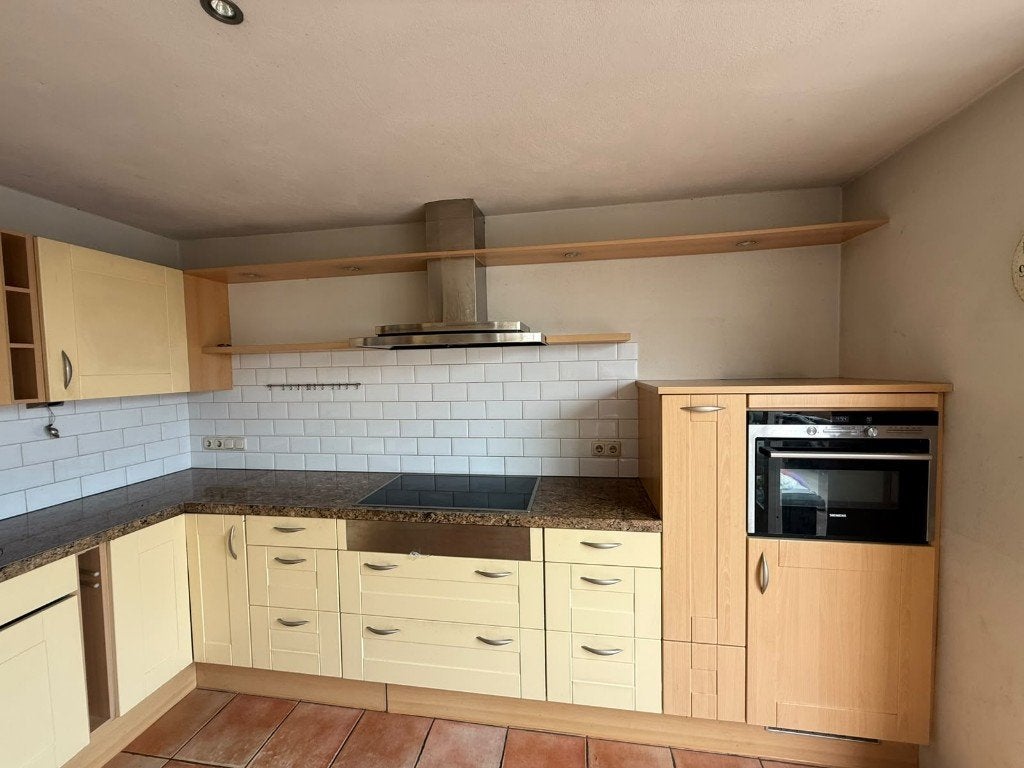 Volledige keuken te koop, Huis en Inrichting, Ophalen, Gebruikt, Geel, Hoekkeuken