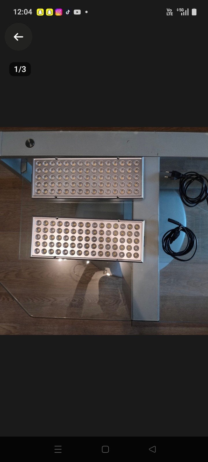 LED Kweeklampen voor optimale plantengroei (2 stuks), Ophalen, Zo goed als nieuw, E27 (groot)