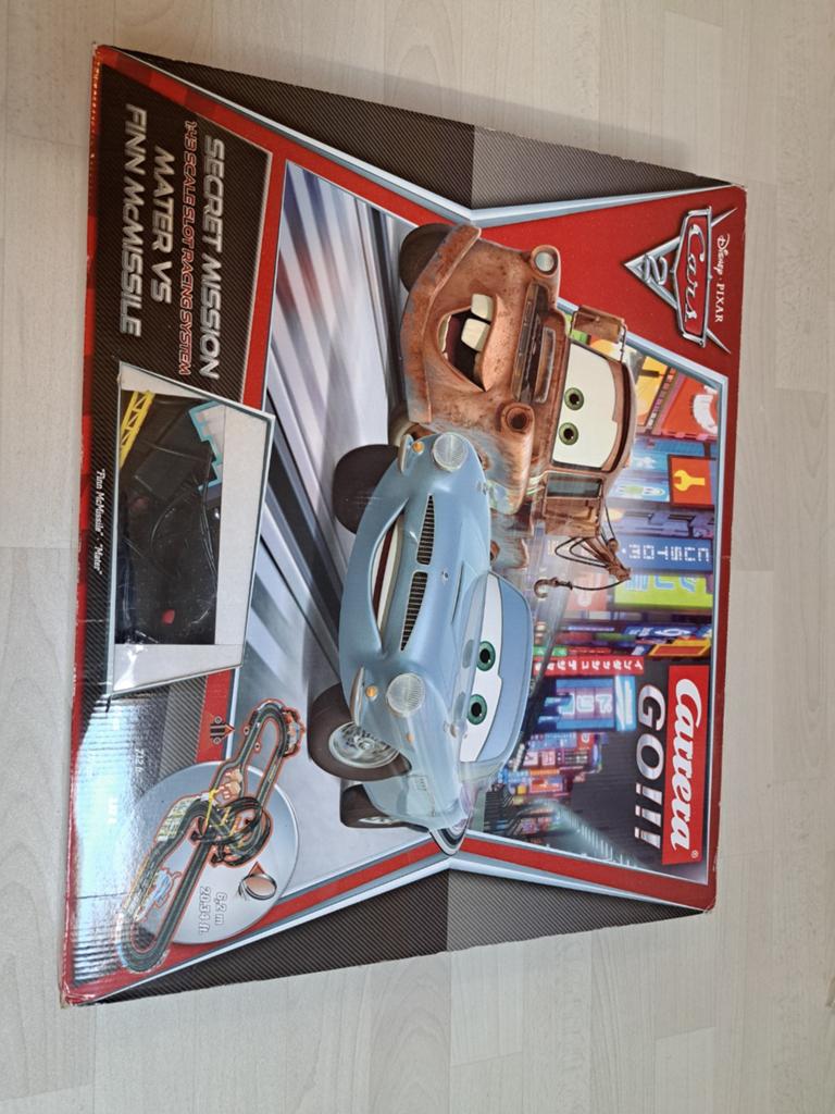Carrera GO!!! Cars 2 Racebaan - Compleet en Werkend, Kinderen en Baby's, Speelgoed | Racebanen, Carrera, Ophalen of Verzenden