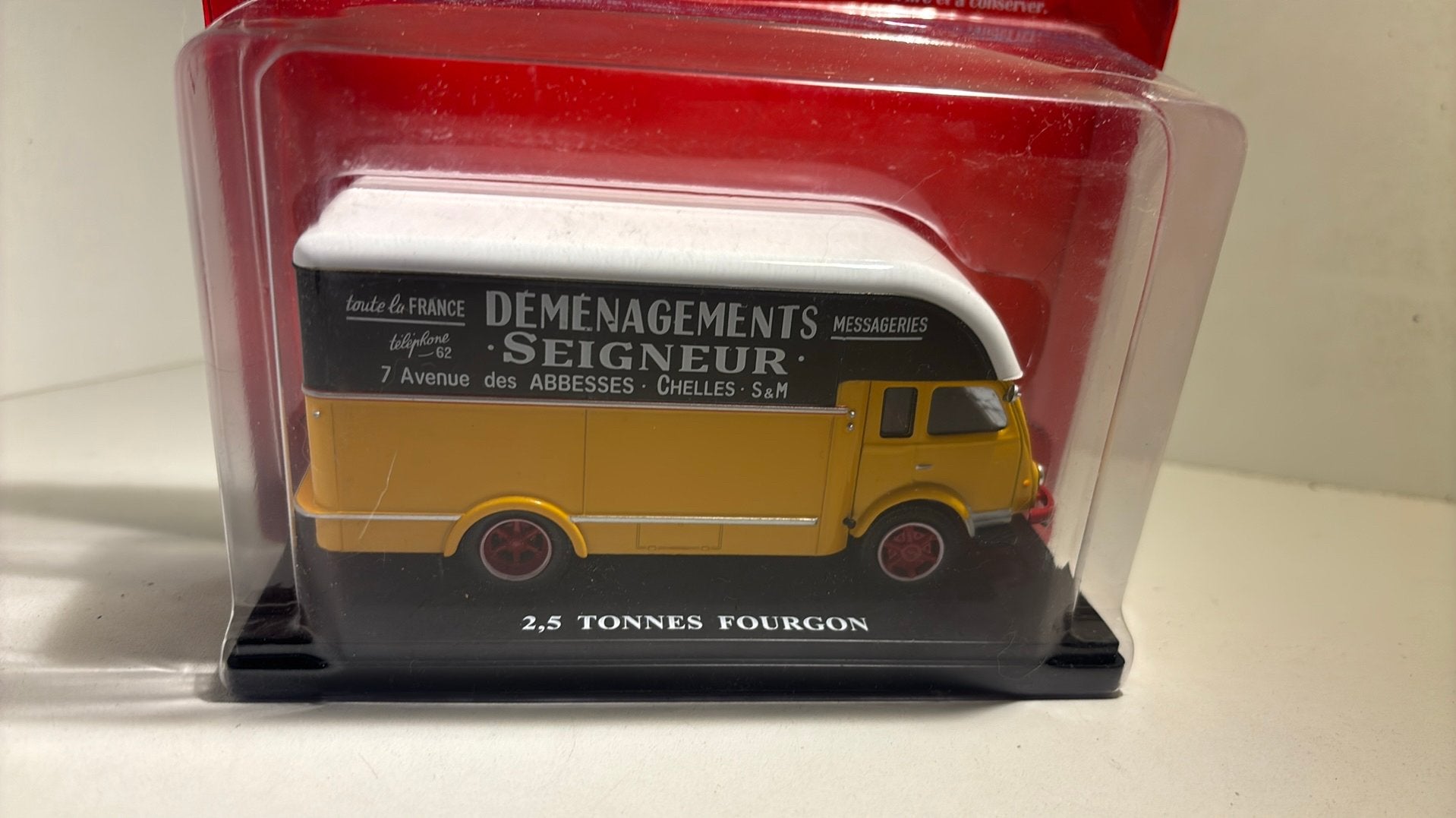 Renault fourgon 2.5 tonnes hachette 1.43, Overige merken, Auto, Ophalen of Verzenden, A