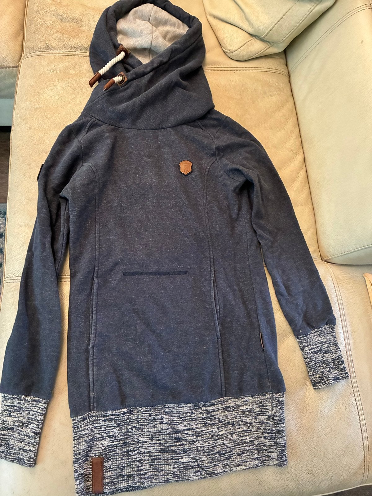 Naketano hoodie dames maat M - Zo goed als nieuw, Maat 38/40 (M), Zo goed als nieuw, Lange mouw, Verzenden