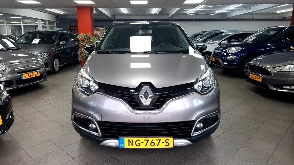 Renault Captur 0.9 TCe Xmod, Auto's, Renault, Voorwielaandrijving, 898 cc, Gebruikt, 49 €/maand
