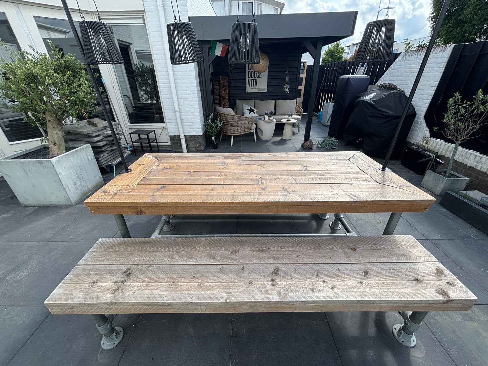 Robuuste picknicktafel met banken van hout en staal, Ophalen, Gebruikt, Rechthoekig, Hout