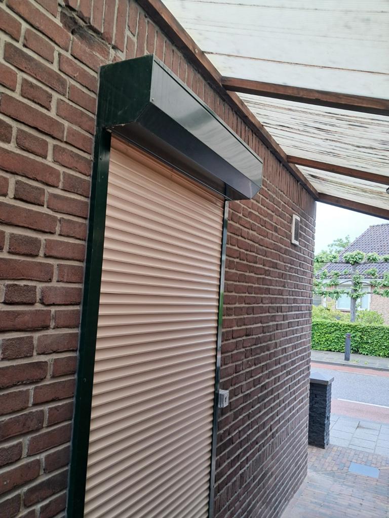 Rolluik, Doe-het-zelf en Verbouw, Rolluiken, Ophalen, Gebruikt, Wit