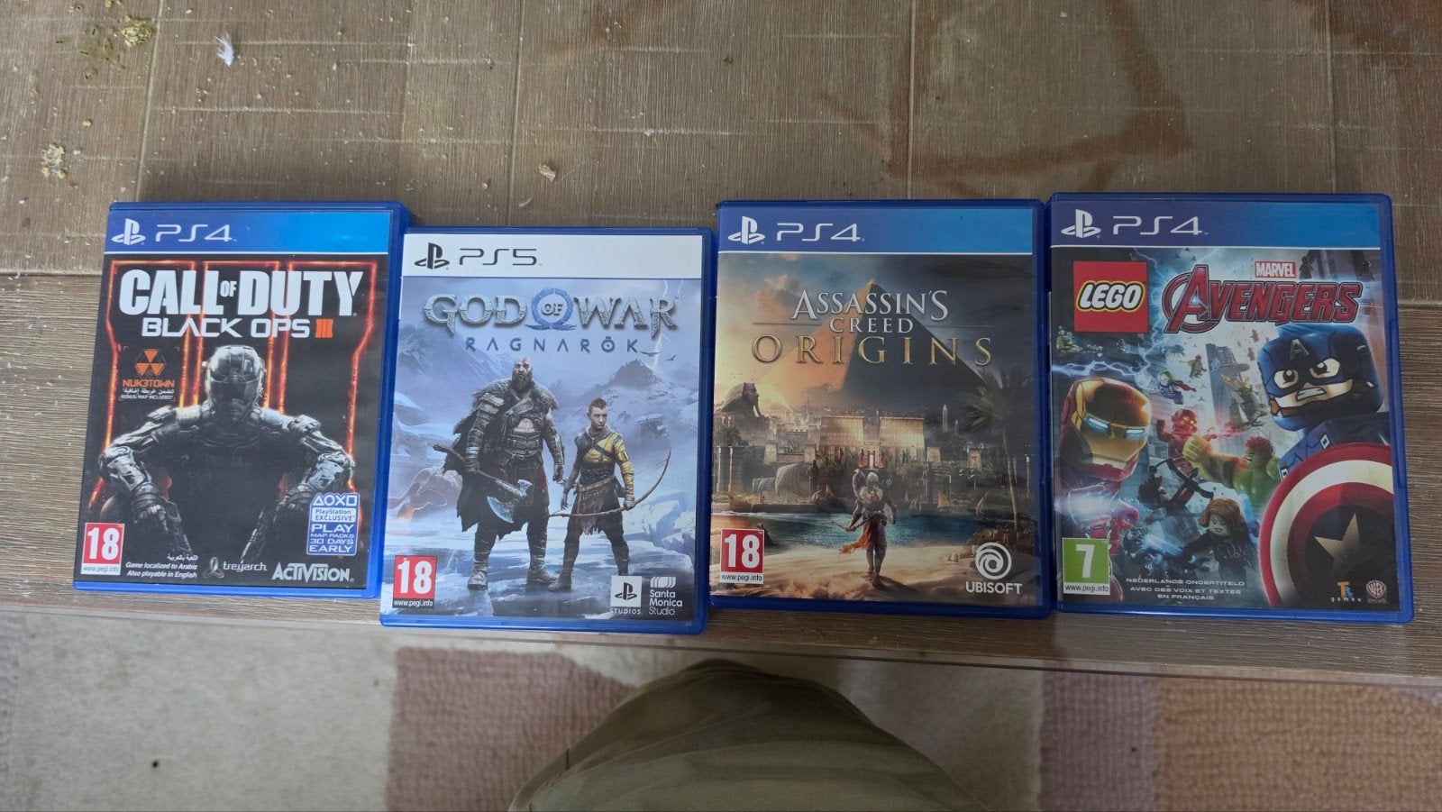 PS4 Games: God of War, Call of Duty, r, Online, Gebruikt, Vanaf 18 jaar, Overige genres