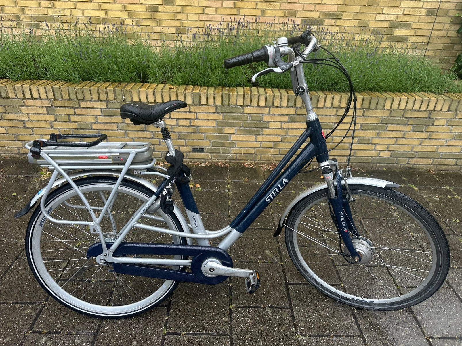 Stella Elektrische Fiets weinig gereden 1675km nette staat, Fietsen en Brommers, Elektrische fietsen, Zo goed als nieuw, Overige merken