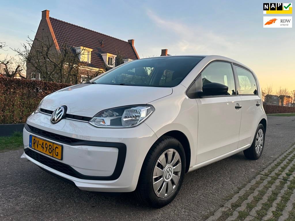 Volkswagen Up! 1.0 BMT take up!, Auto's, Volkswagen, Voorwielaandrijving, Gebruikt, Start-stop-systeem, Wit