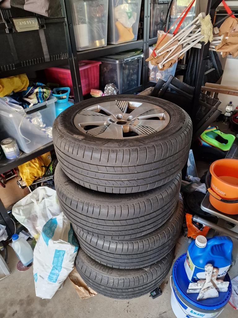Audi (Q8) e-tron velgen met zomerbanden 255/55/R19, Ophalen, Gebruikt