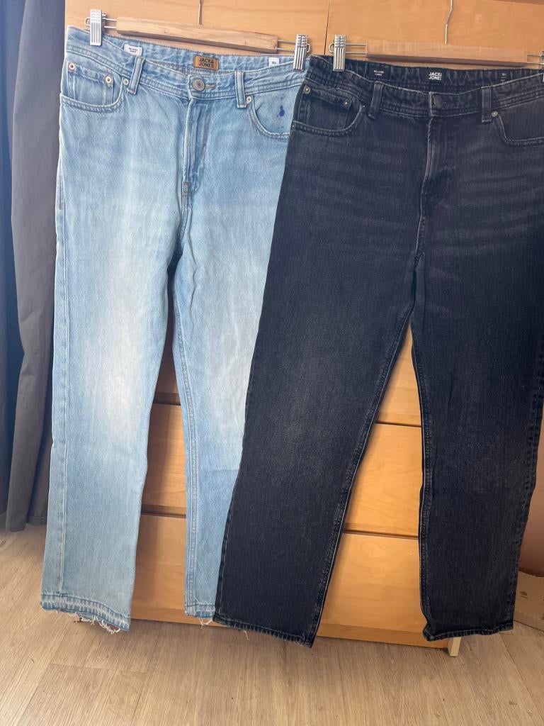 Jack & Jones baggy Jeans: Lichtblauw en Zwart (2 stuks), Kinderen en Baby's, Ophalen, Gebruikt, Jongen, Broek