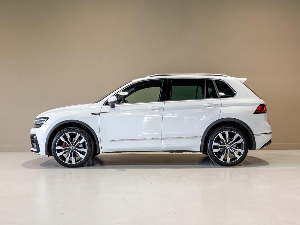 Volkswagen Tiguan 2.0 TSI 4Motion 2x R-Line / 230pk / Panora, Auto's, Automatische klimaatregeling, Gebruikt, 4 cilinders, 2500 kg