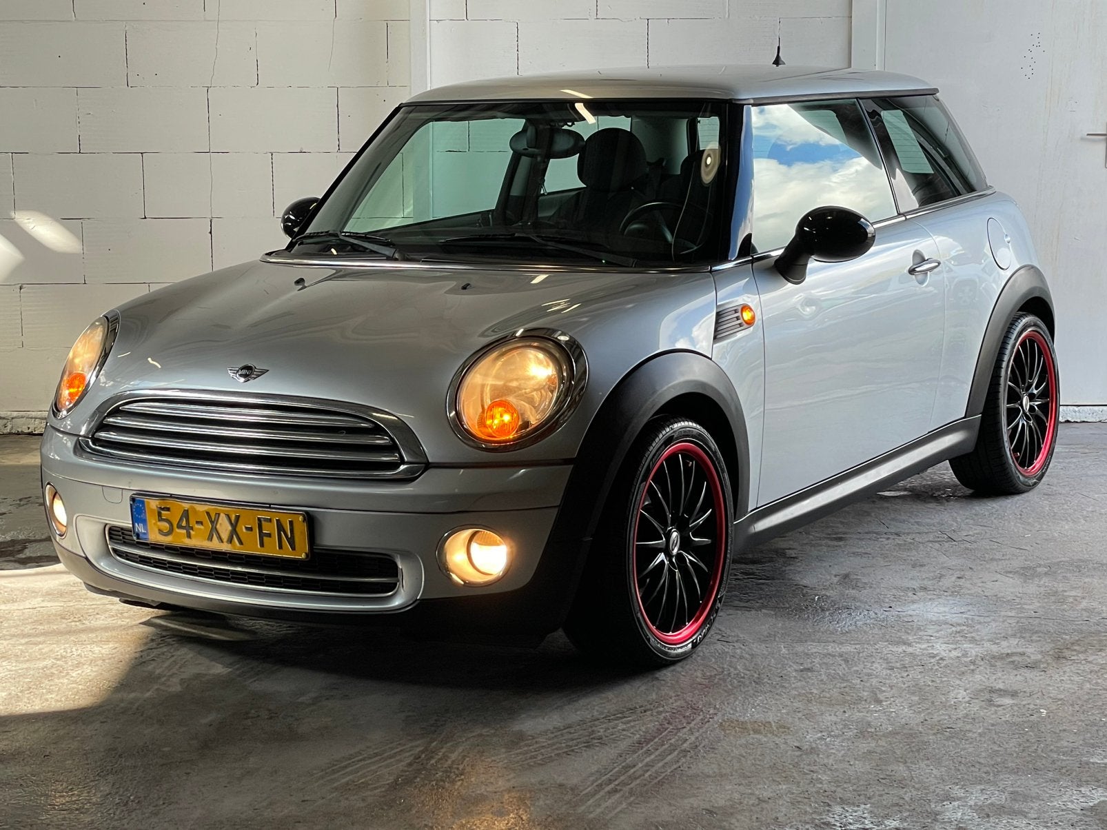 Mini 1.4 Cooper One • NAP • AIRCO • 6BAK • ZUINIG • APK 4-27, Voorwielaandrijving, 4 stoelen, 49 €/maand, Origineel Nederlands