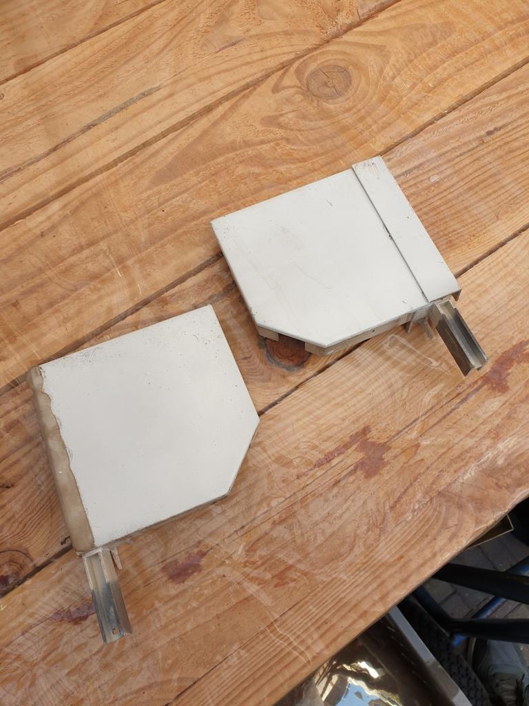 Alulux zijkant van rolluikkast zonnescherm, Ophalen of Verzenden, Knikarmscherm