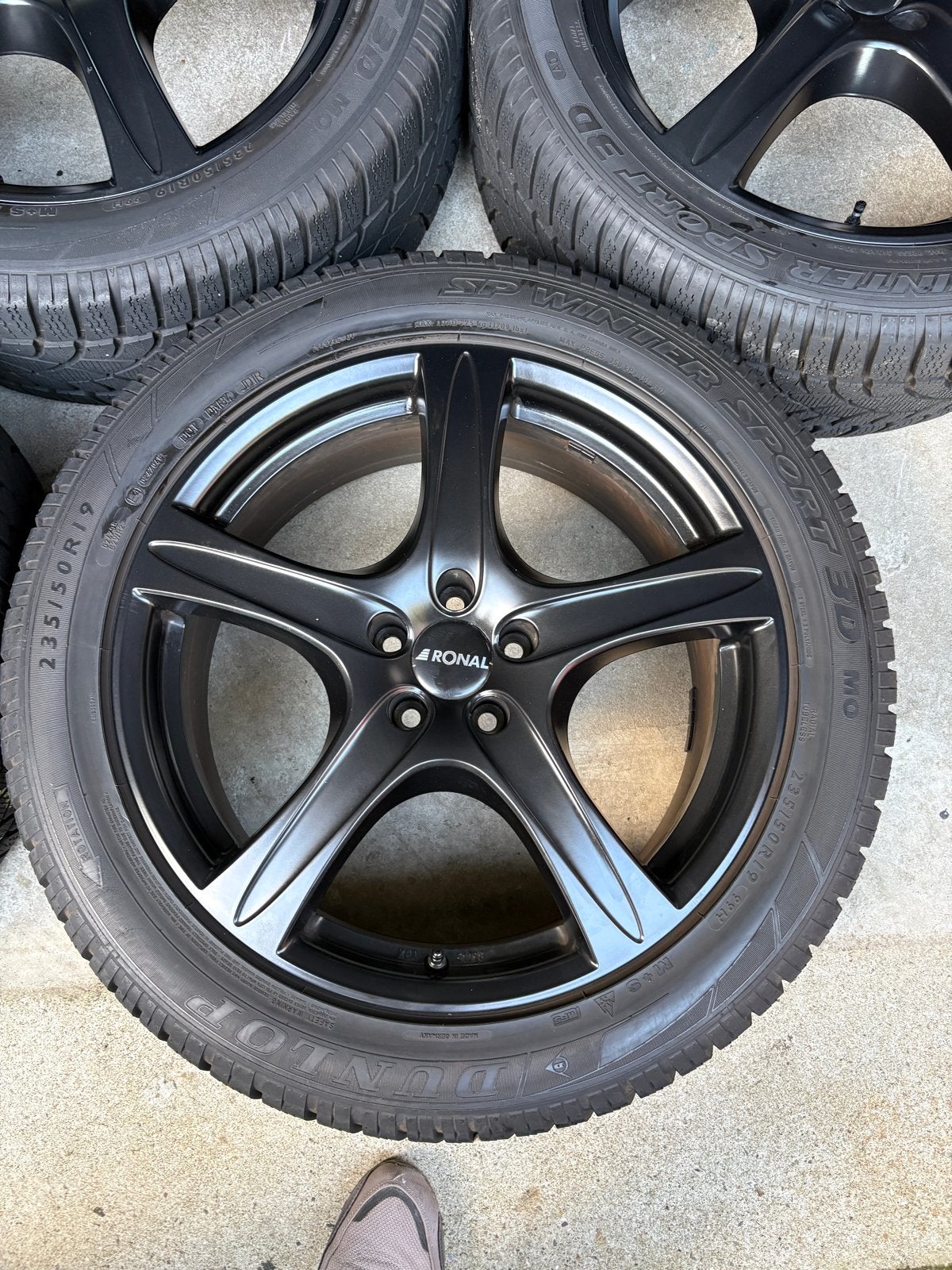 Lynk & Co 01/Volvo XC40 Ronal 19 inch Dunlop winterbandenset, Auto-onderdelen, Gebruikt, Banden en Velgen, Winterbanden, 235 mm