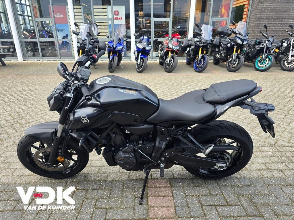 YAMAHA MT 07 35KW (bj 2023), Motoren, 2 cilinders, Bedrijf, Onbekend, YAMAHA
