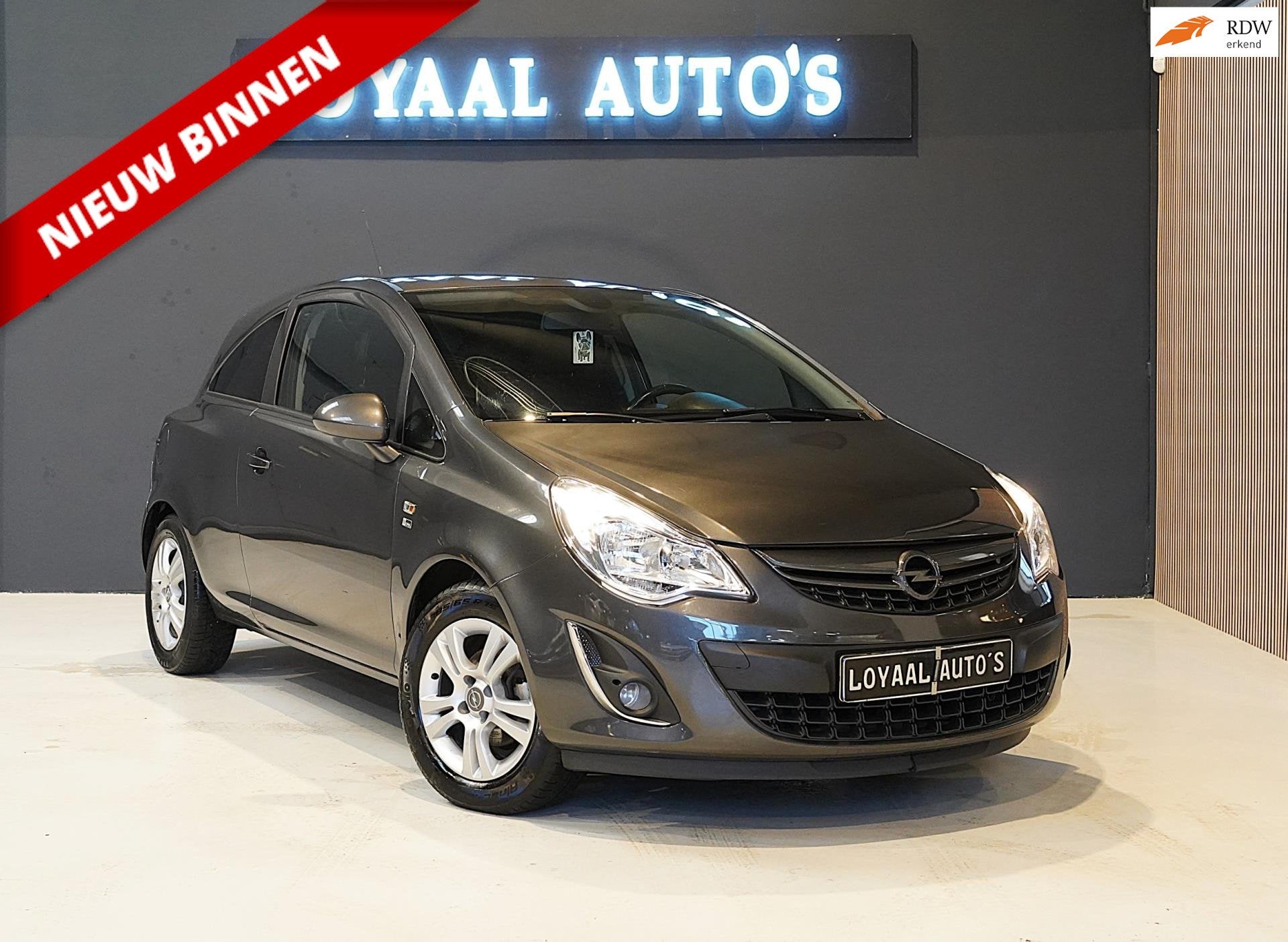Opel Corsa 1.4-16V | AIRCO | CRUISE | STOELVERW. | PDC | ELE, Auto's, Voorwielaandrijving, Euro 5, 1398 cc, Bedrijf