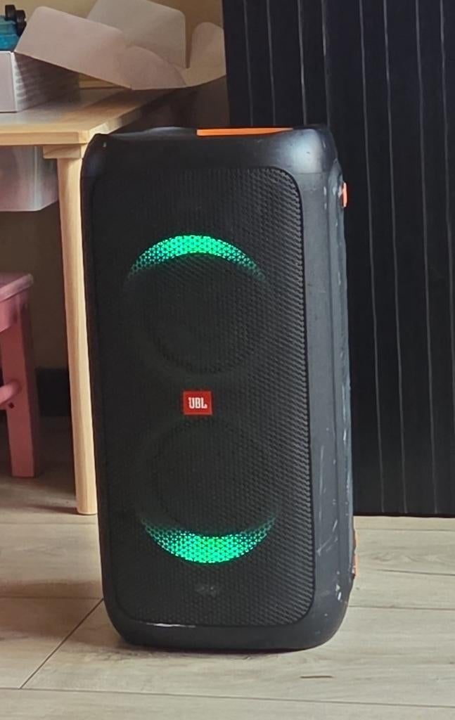 JBL PartyBox 100 - Uitstekend geluid, Audio, Tv en Foto, Luidsprekers, Gebruikt, JBL, Overige typen, Ophalen of Verzenden