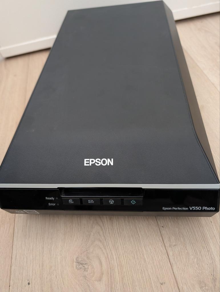 Epson Perfection V550 Photo Scanner - Zo goed als nieuw, Computers en Software, Scanners, Ophalen, Epson, Zo goed als nieuw, MacOS