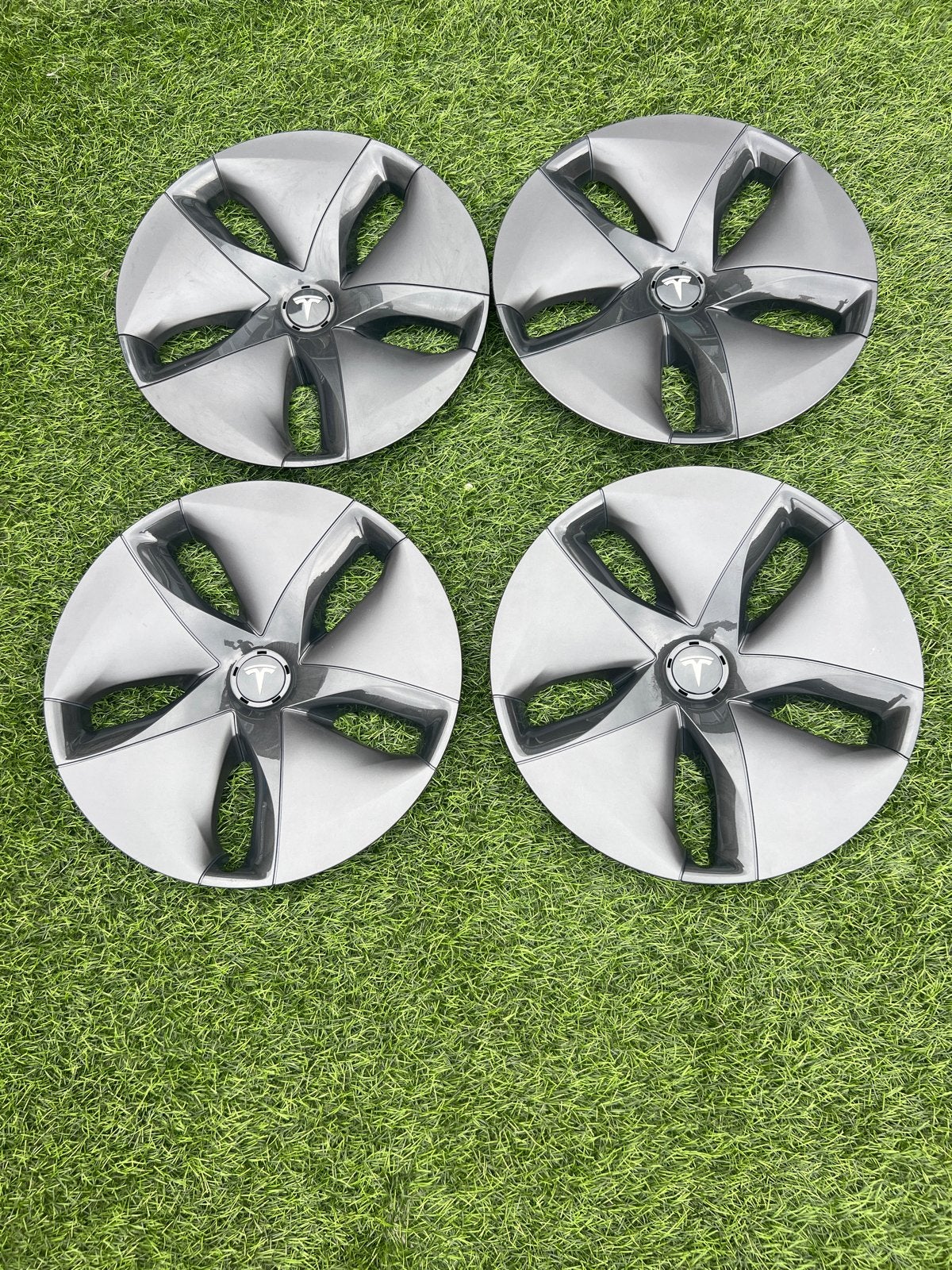 Set van 4 Tesla wieldoppen - Aerodynamisch design, Auto diversen, Ophalen, Zo goed als nieuw