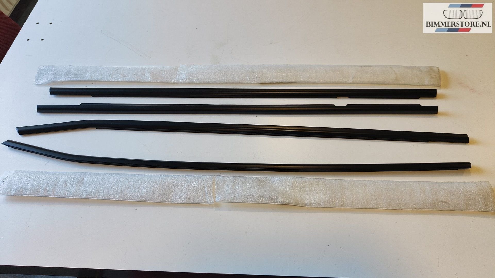 Set zwarte deur raamlijsten buitenzijde BMW X6 serie E71, Auto-onderdelen, Carrosserie en Plaatwerk, Ophalen, Gebruikt, -, -