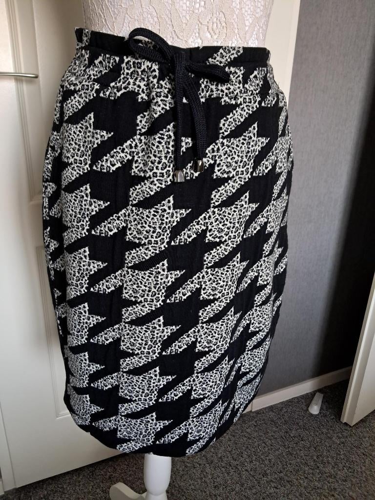 Rok Dreamstar  Kleur : Zwart Maat : L (Met zakken), Kleding | Dames, Rokken, Dreamstar, Zwart, Maat 42/44 (L), Nieuw
