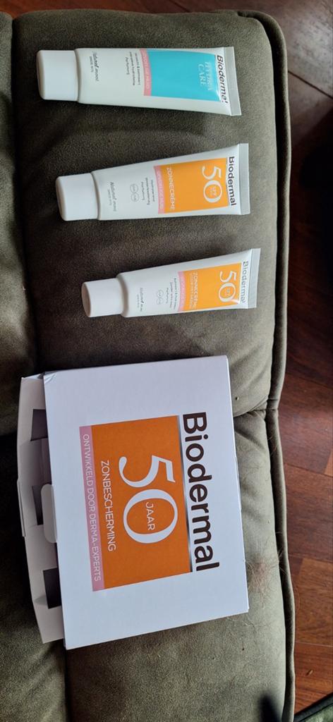 Biodermal Zonbescherming Set SPF 50 - Nieuw, Ophalen of Verzenden, Nieuw, Gehele gezicht, Verzorging