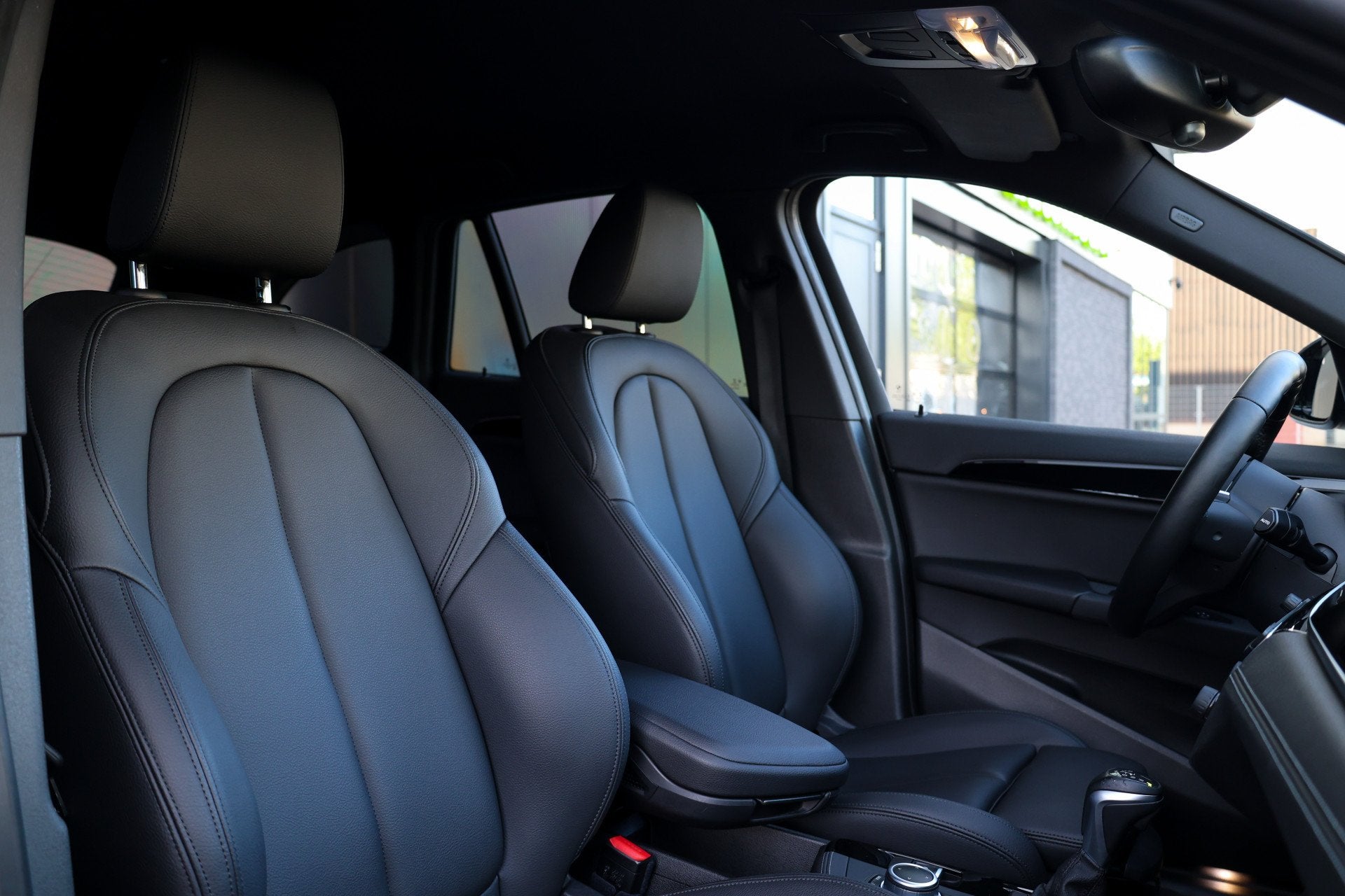 Foto 13 van BMW X1 xDrive25e eDrive Edition | M-SPORT | LEDER | LED | ST