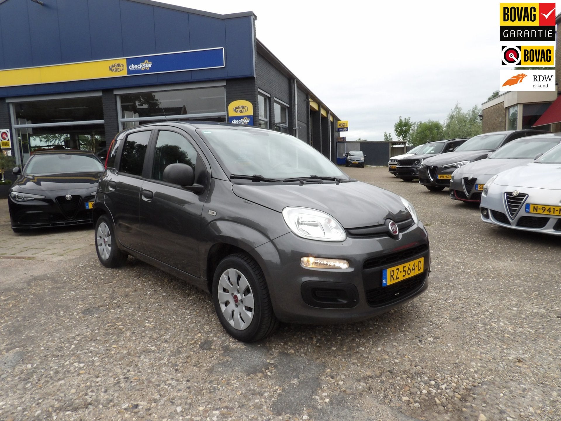 Fiat Panda 0.9 TwinAir Popstar / Rijklaarprijs, Auto's, Voorwielaandrijving, 12 maanden, Stof, Gebruikt