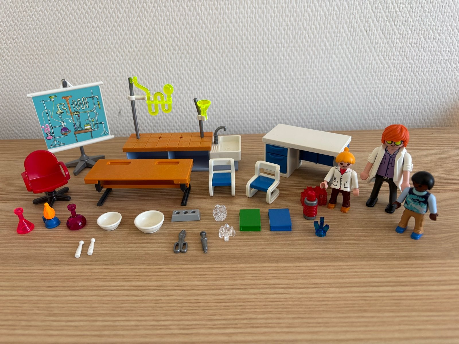 Playmobil laboratorium lokaal school, Complete set, Overige typen, Ophalen of Verzenden, Zo goed als nieuw