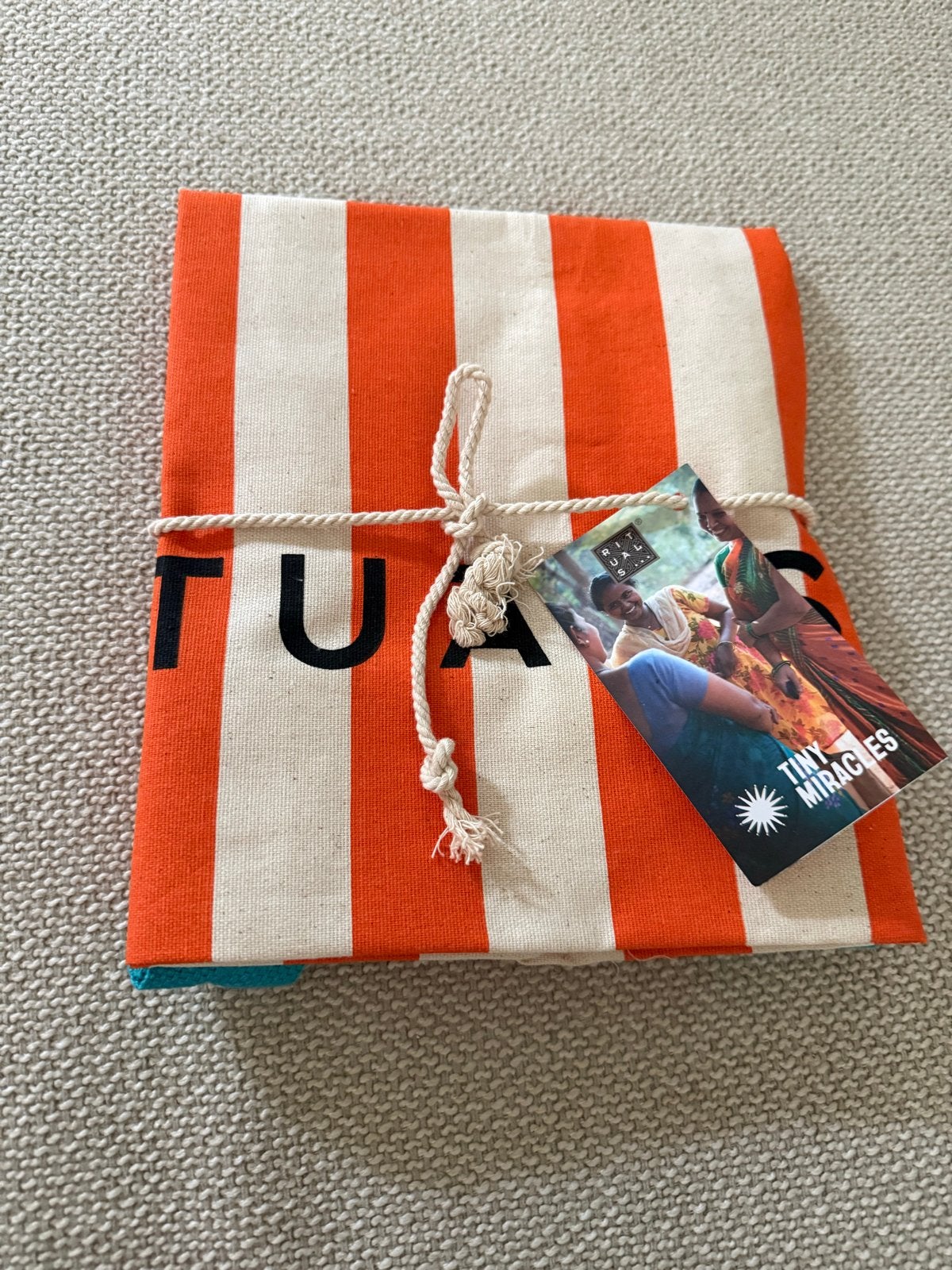 Rituals strandtas - Nieuw met labels, Sieraden, Tassen en Uiterlijk, Tassen | Damestassen, Ophalen of Verzenden, Nieuw, Oranje