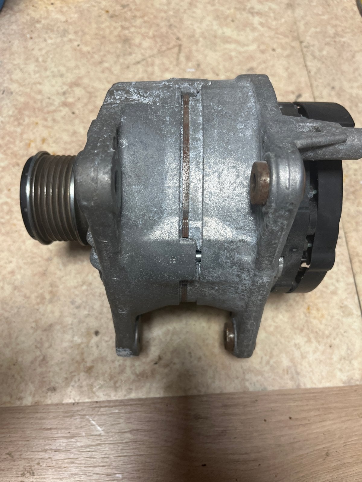 Dynamo Bosch 047 903 015G - Audi/Volkswagen, Ophalen of Verzenden, Gebruikt, Audi