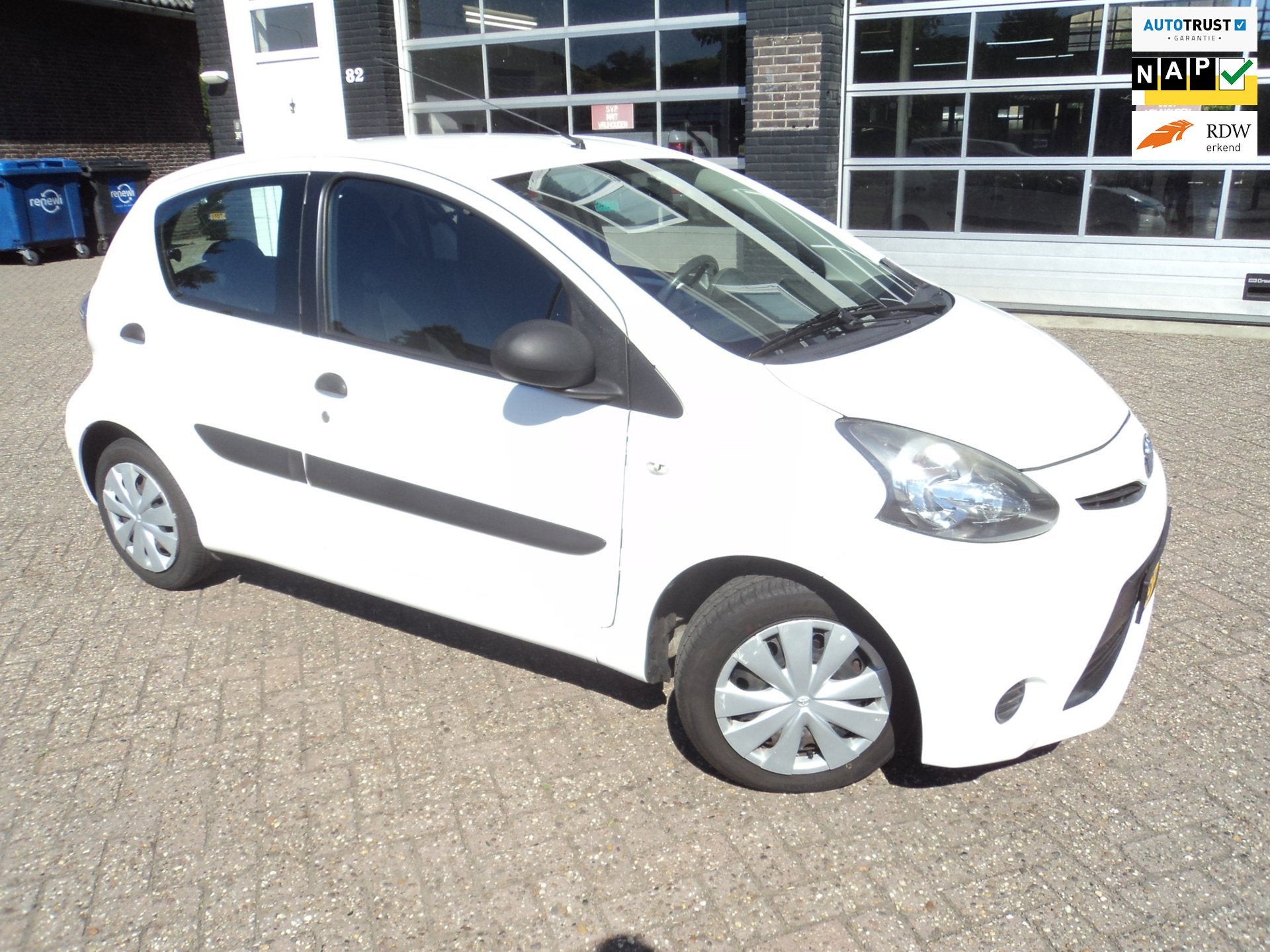 Toyota Aygo 1.0 VVT-i Comfort Airco Centrale vergrendeling, Voorwielaandrijving, Euro 5, Stof, Gebruikt