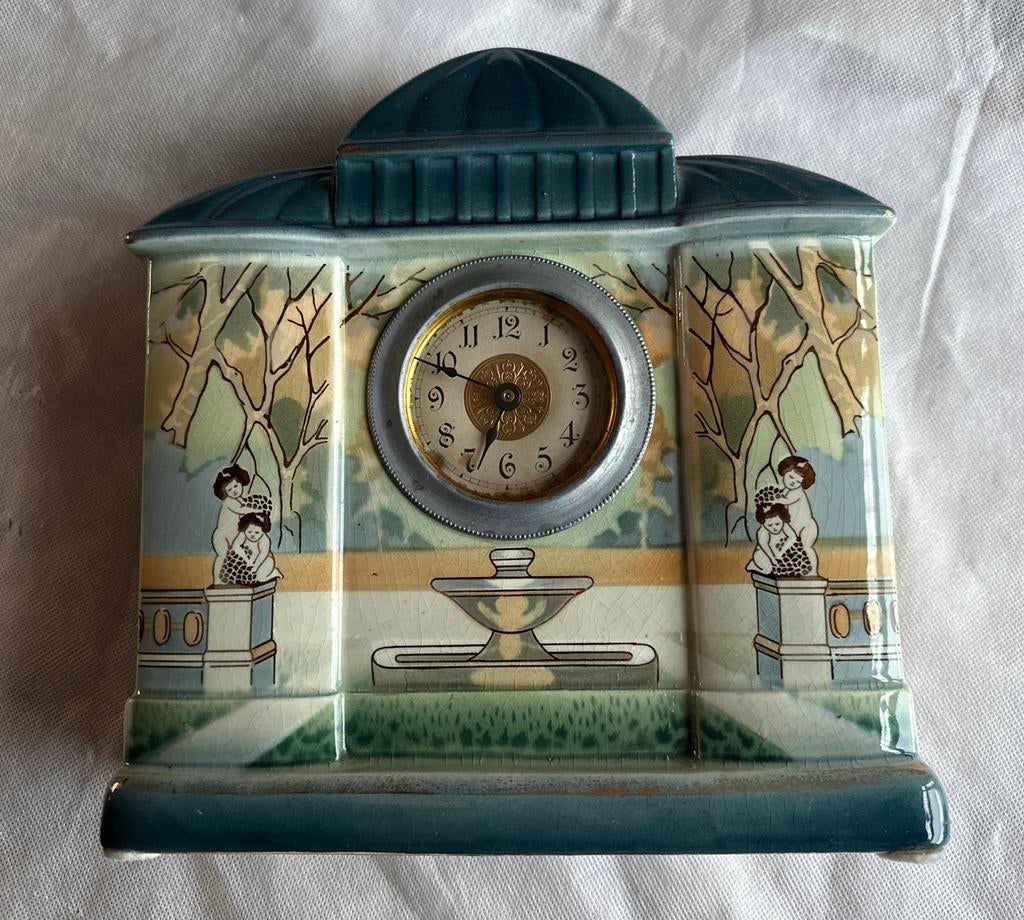 Antieke Art Deco Schouwklok met Keramische Versiering, Ophalen