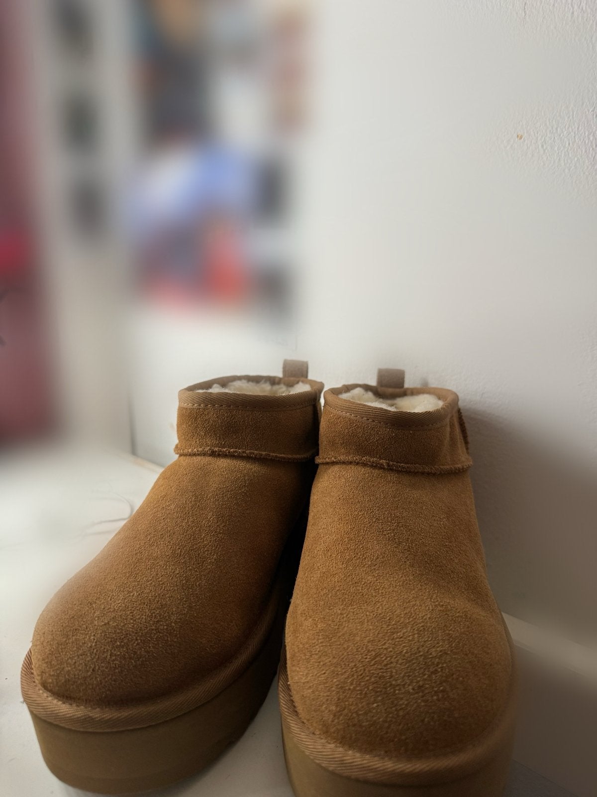 UGG Classic Ultra Mini Platform Suède Enkelboots Cognac, Kleding | Dames, Bruin, Lage of Enkellaarzen, Ophalen of Verzenden, Gedragen