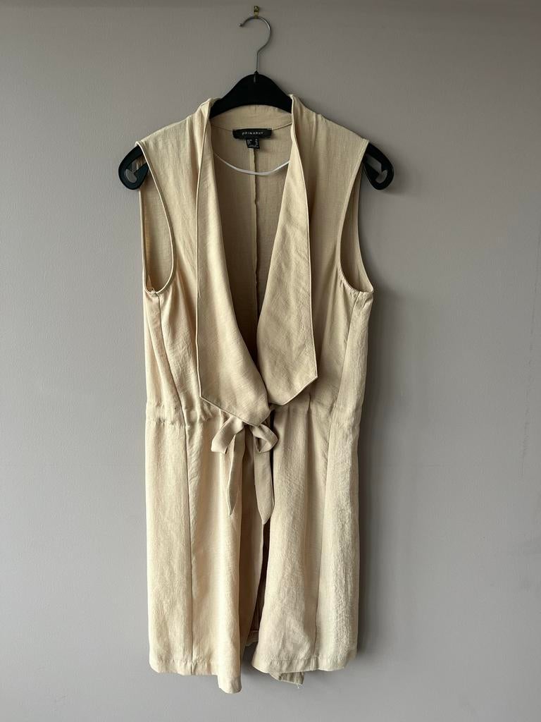 Primark mouwloze blazer/vest - Beige - Maat S, Ophalen of Verzenden, Zo goed als nieuw, Maat 42/44 (L), Beige