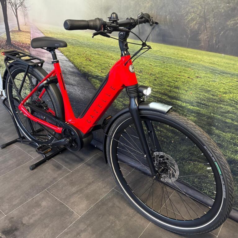 NIEUW Gazelle Ultimate C8+ HMB | 625Wh | €3999 → €2999! RIEM, Koninklijke Gazelle N.V., Wilhelminaweg 8 6951 BP Dieren Nederland