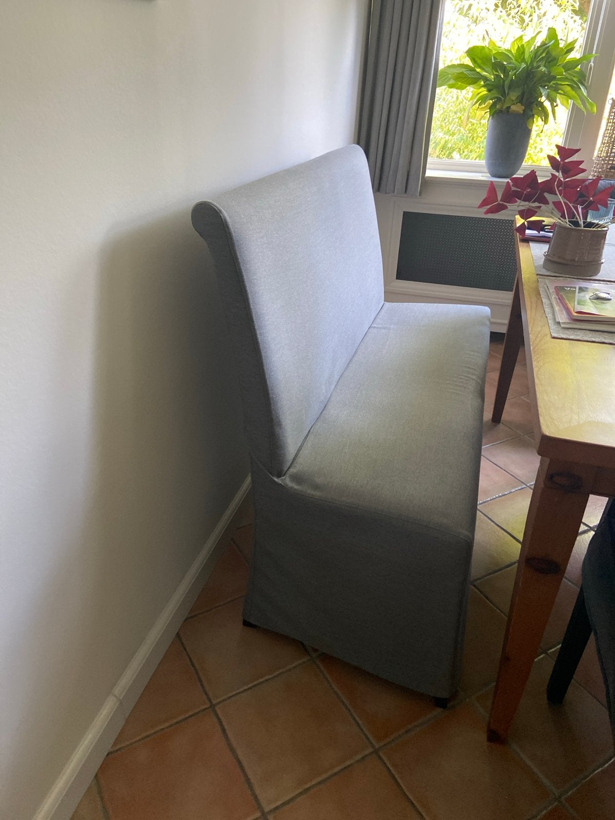 Rivièra Maison Eettafelbank met grijze hoes, in prima staat, Ophalen, Minder dan 75 cm, Driepersoons, Zo goed als nieuw