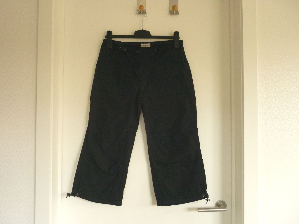 Zwarte 3/4 broek Maat 36-38 van Clockhouse, Zwart, Ophalen of Verzenden, Maat 36 (S), Lang