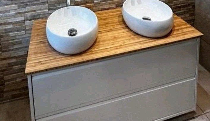 Nieuwe ikea badkamer meubel met blad en wastafels, Ophalen, Nieuw, Minder dan 100 cm, Wasbak of Wastafel