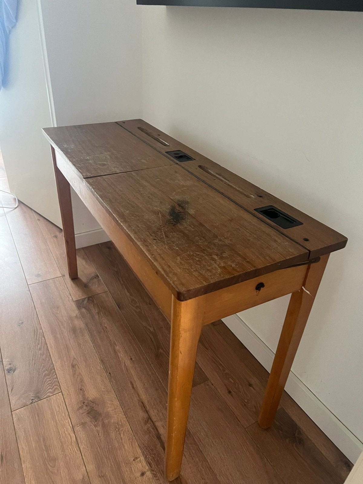 Ouderwetse lessenaar / schooltafel, Ophalen, Gebruikt, 100 tot 150 cm, Vintage
