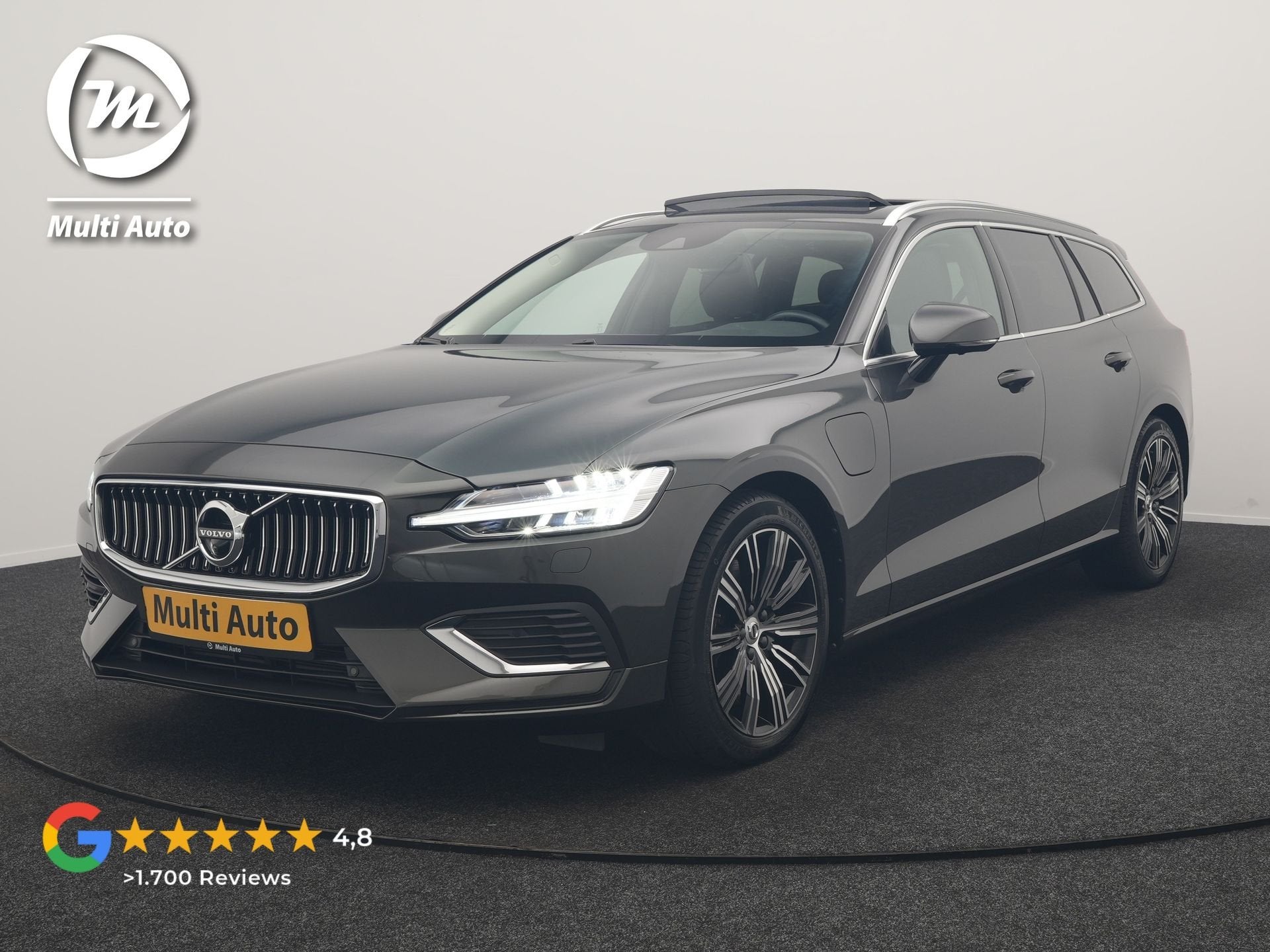 Volvo V60 T6 Recharge AWD Inscription PHEV 340pk Dealer O.H, Auto's, Automaat, Dealer onderhouden, Zwart, 4 cilinders