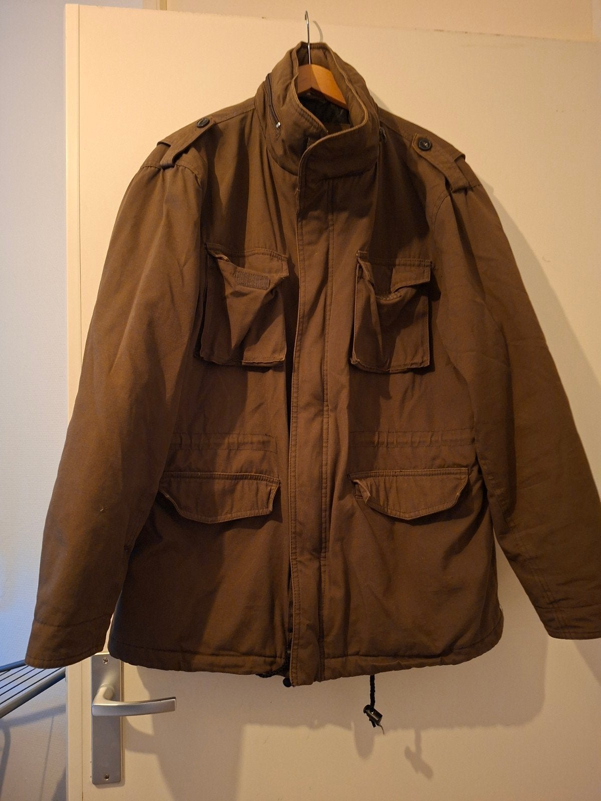 Bruine herenjas met meerdere zakken, Kleding | Heren, Maat 52/54 (L), Ophalen of Verzenden, Zo goed als nieuw, Onbekend