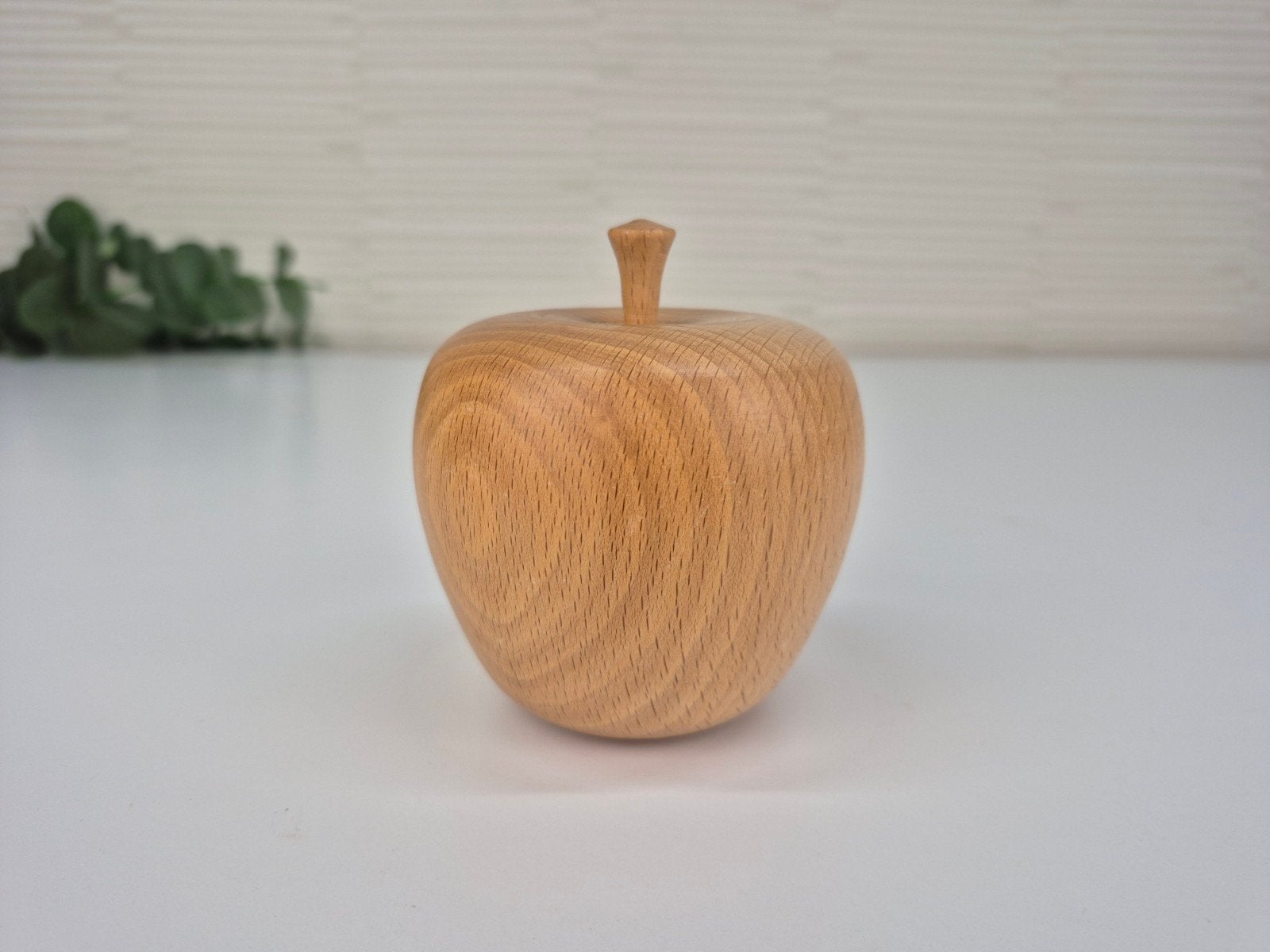 Vintage handgedraaide beukenhout appel., Ophalen of Verzenden, ., ., .