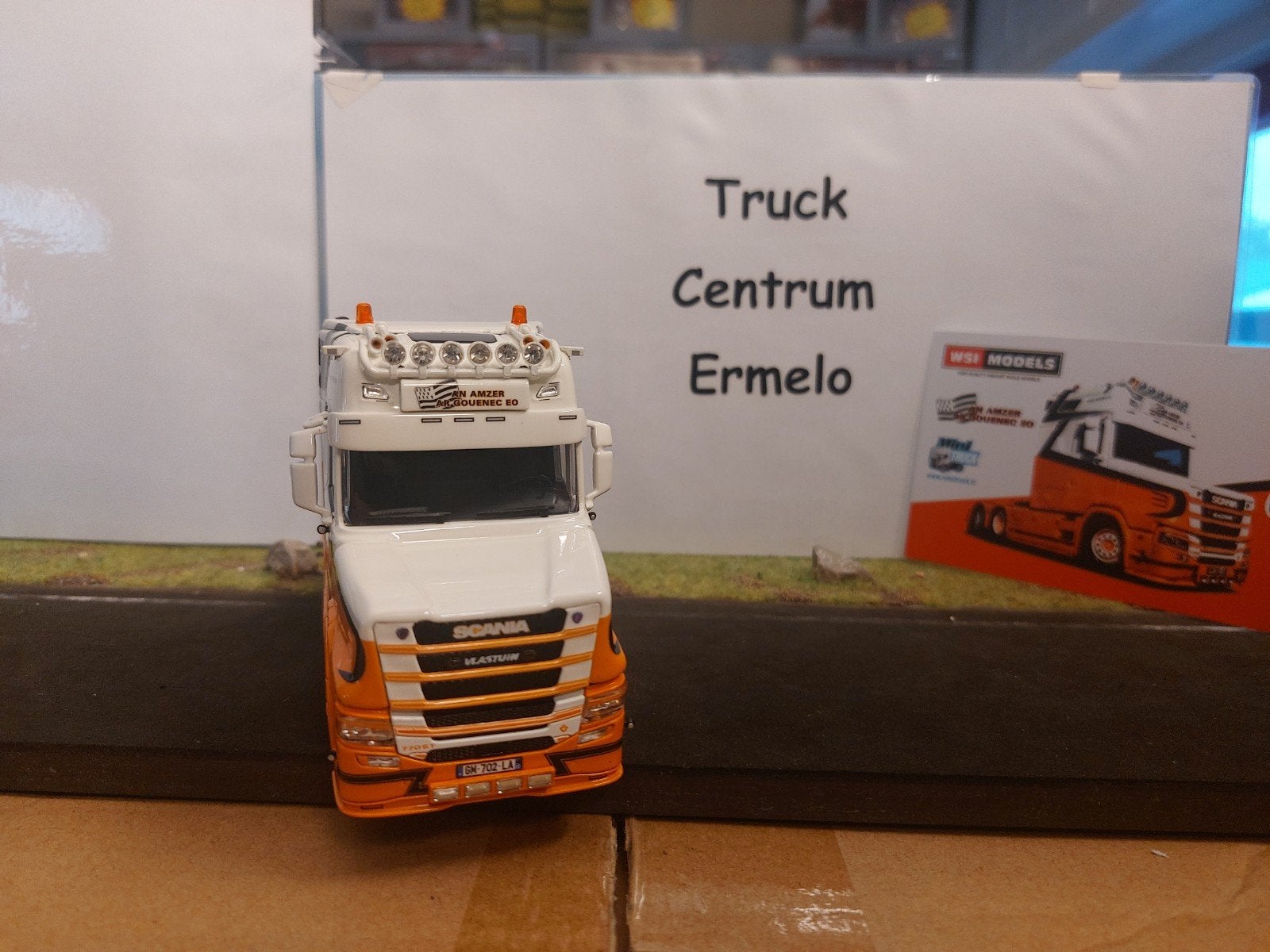 An Amzer Ar Gouenec Eo; VLASTUIN TORPEDO 6X2 TAG AXLE, Hobby en Vrije tijd, Modelauto's | 1:50, Ophalen of Verzenden, Nieuw, Bus of Vrachtwagen