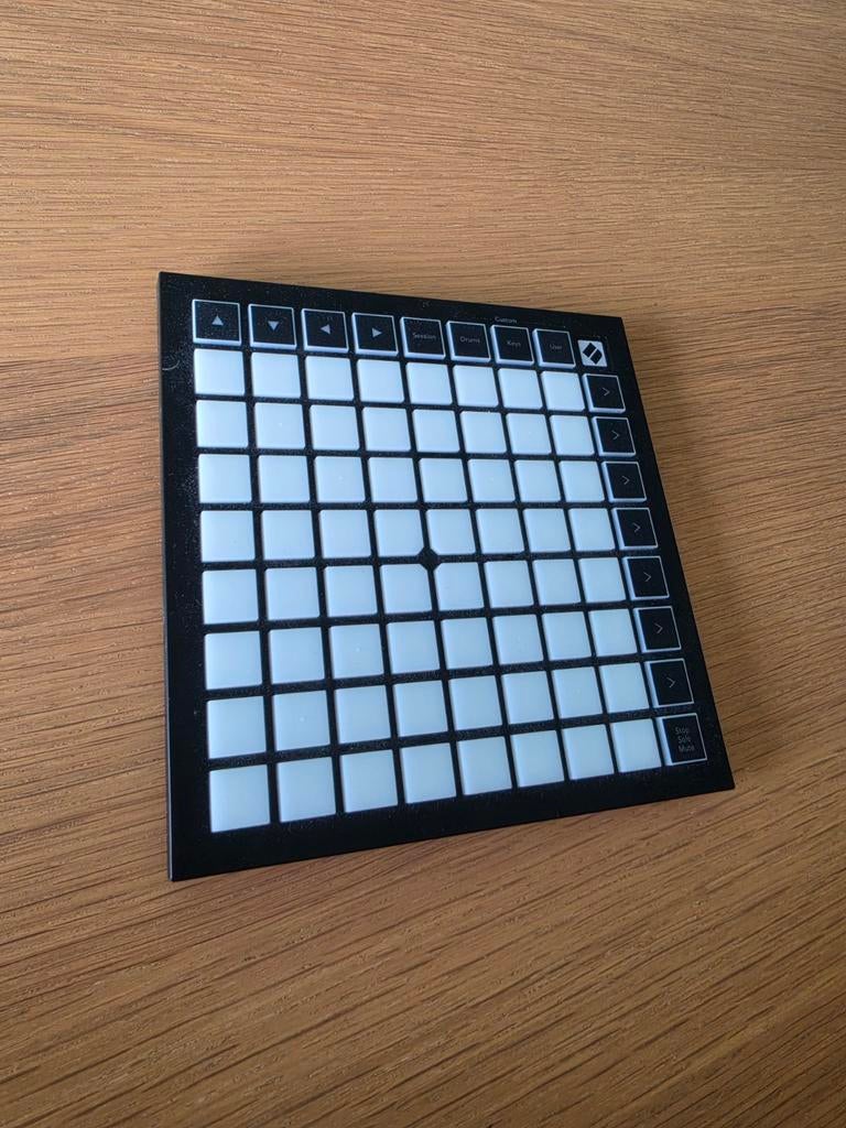 Novation Launchkey Mini MK3, Launchpad Mini MK3 & Midimix, Ophalen of Verzenden, Zo goed als nieuw, Overige aantallen, Overige merken